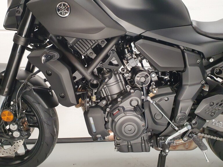 Yamaha MT 07 ABS foto 10