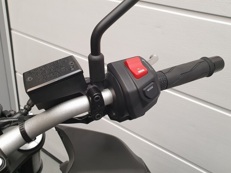 Yamaha MT 07 ABS foto 15