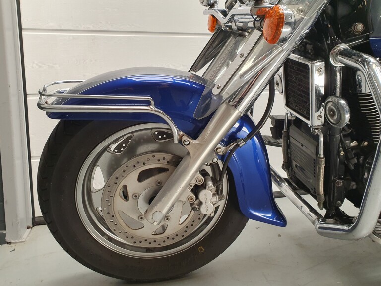 Suzuki VL 1500 INTRUDER foto 3