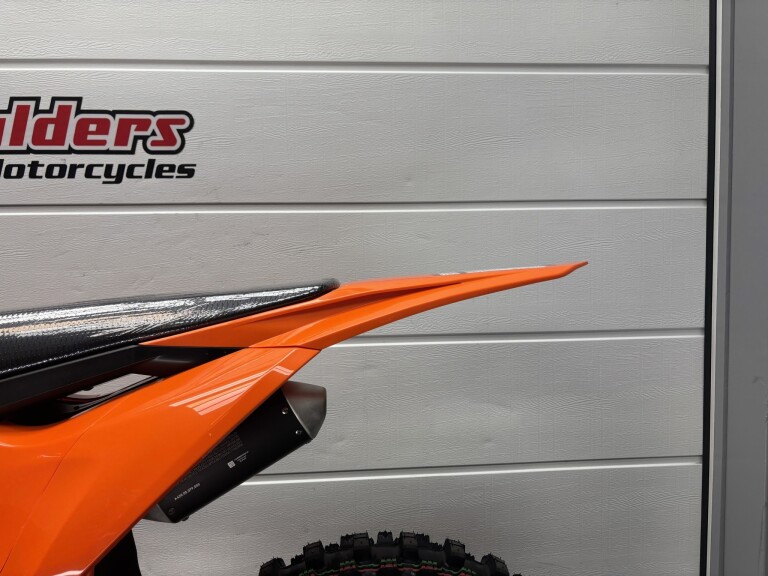 KTM 125 SX EFI foto 8