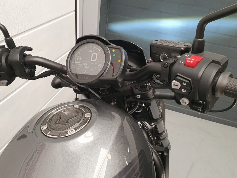 Honda CMX 1100 DCT REBEL foto 11