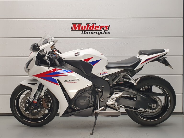 Honda CBR 1000 RR foto 2