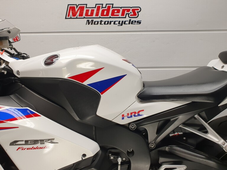 Honda CBR 1000 RR foto 5