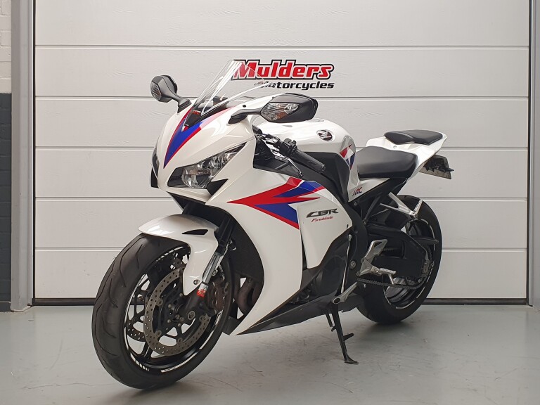 Honda CBR 1000 RR 