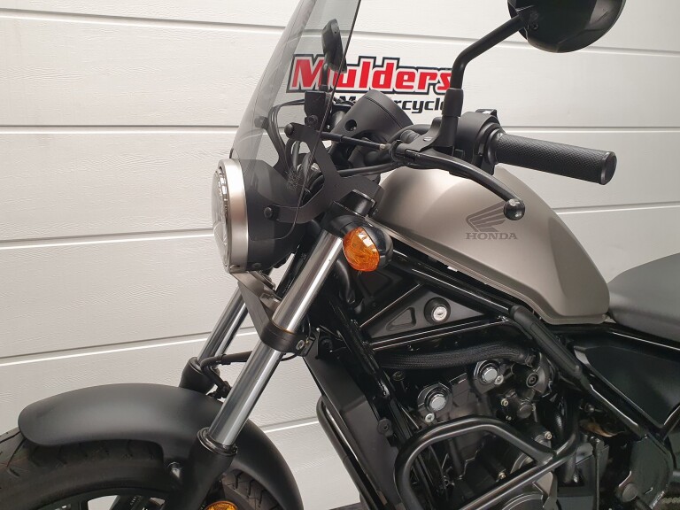 Honda CMX 500 REBEL foto 4