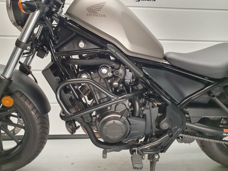 Honda CMX 500 REBEL foto 5