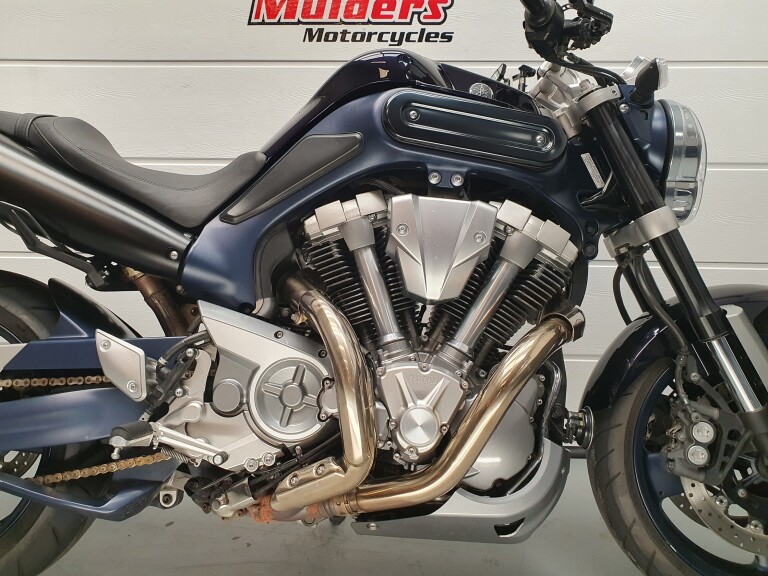 Yamaha MT 01 foto 8