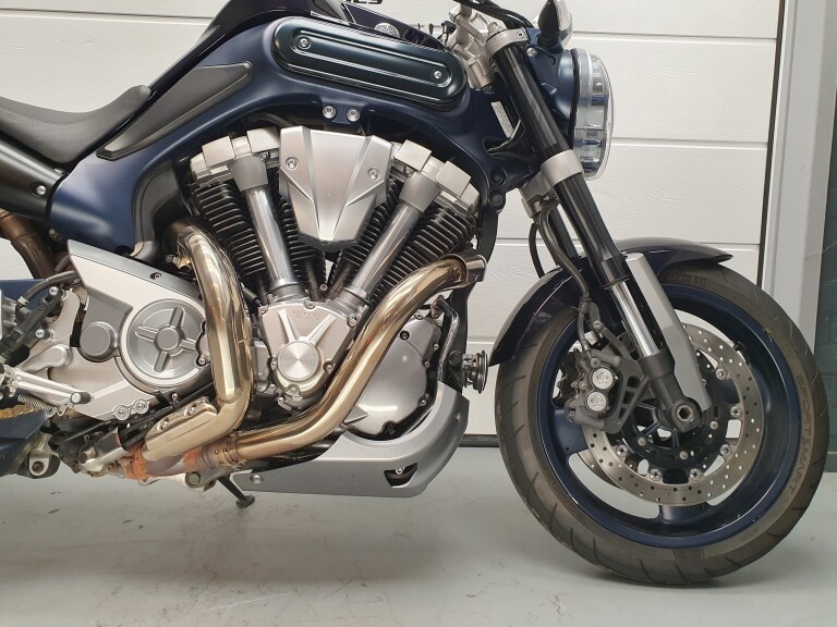 Yamaha MT 01 foto 9