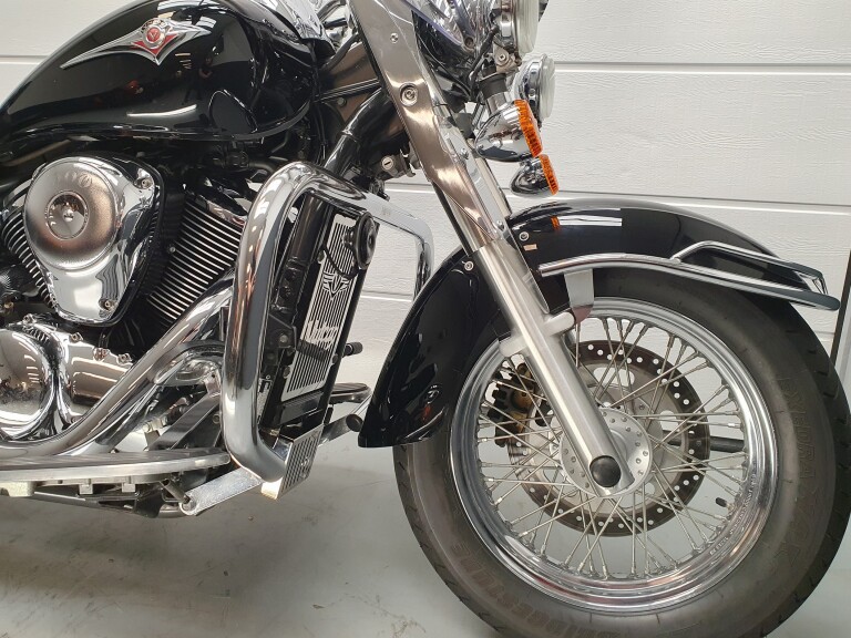 Kawasaki VN 900 CLASSIC foto 10