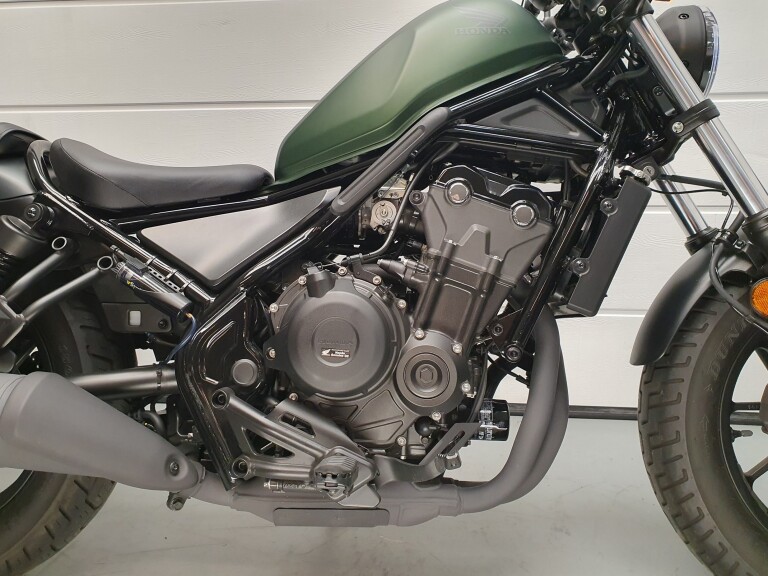 Honda CMX 500 REBEL foto 8