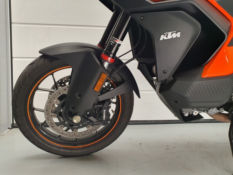 KTM 1290 SUPER ADVENTURE S foto 4