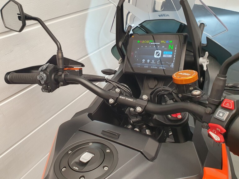 KTM 1290 SUPER ADVENTURE S foto 14