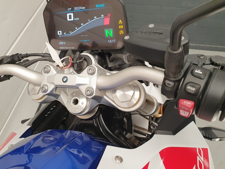 BMW F 900 R foto 14