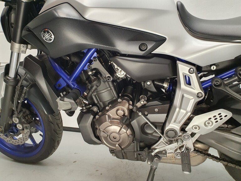 Yamaha MT 07 ABS foto 5
