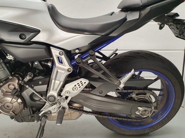 Yamaha MT 07 ABS foto 6