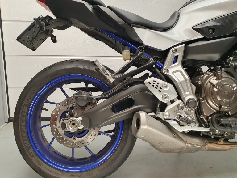 Yamaha MT 07 ABS foto 8