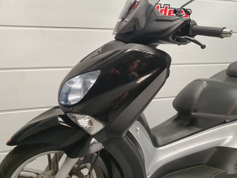 Yamaha VP 250 X CITY foto 4