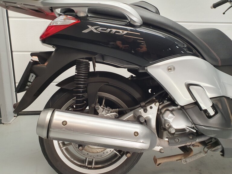 Yamaha VP 250 X CITY foto 9