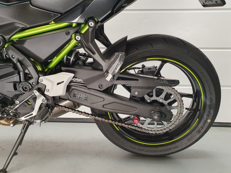 Kawasaki Z 650 foto 7