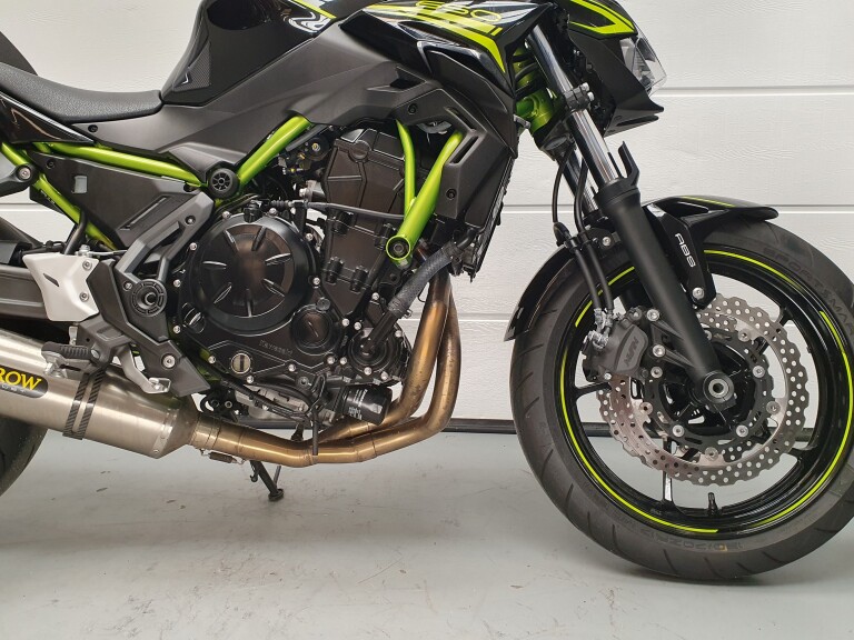 Kawasaki Z 650 foto 12