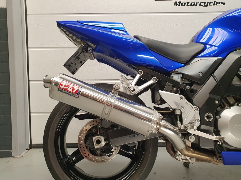 Suzuki SV 1000 S foto 3
