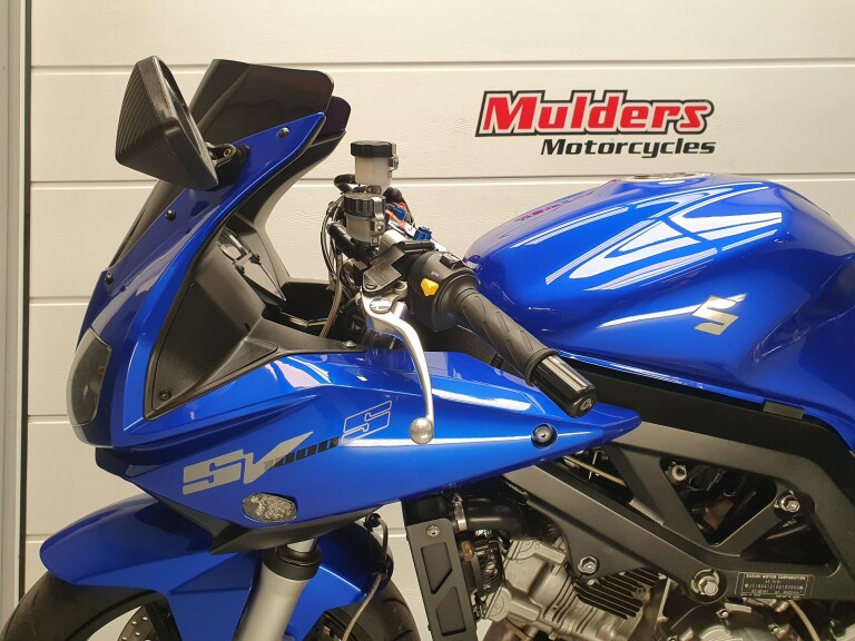 Suzuki SV 1000 S foto 8