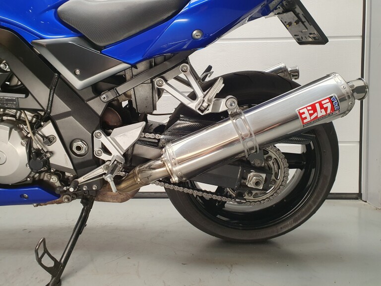 Suzuki SV 1000 S foto 12
