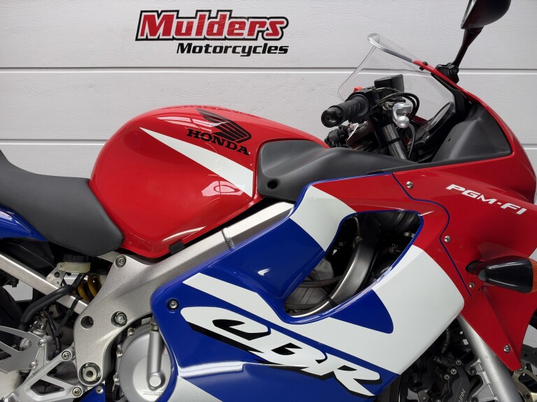 Honda CBR 600 F foto 5