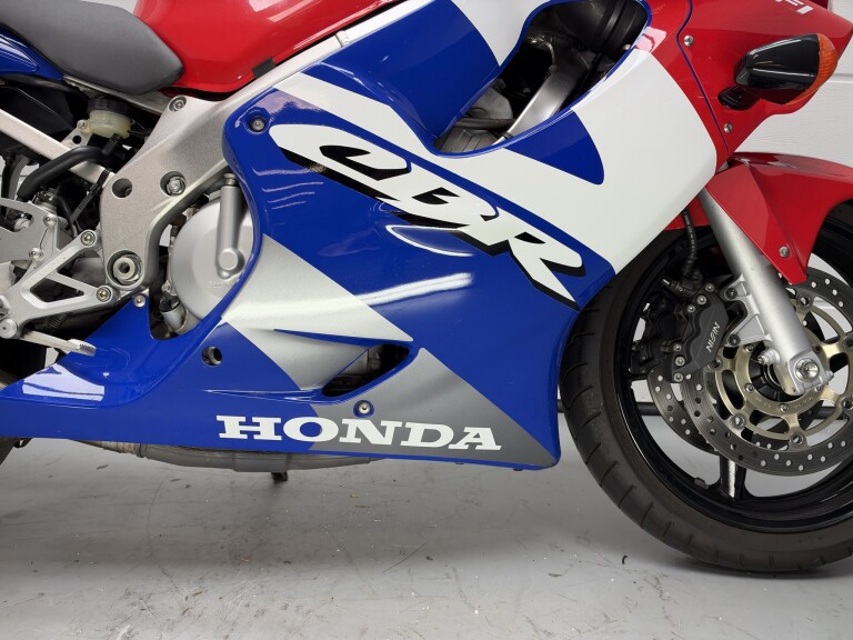 Honda CBR 600 F foto 6