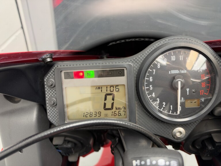 Honda CBR 600 F foto 10