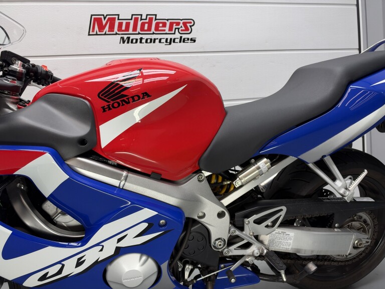 Honda CBR 600 F foto 13