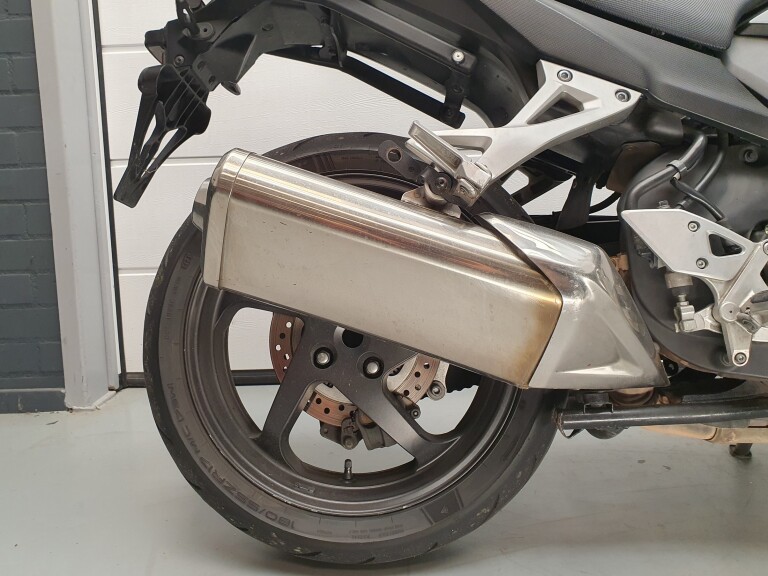 Honda VFR 800 XA CROSSRUNNER foto 3