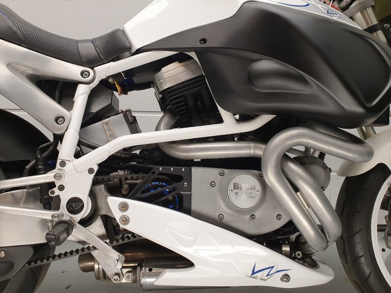 Buell X1 LIGHTNING foto 5