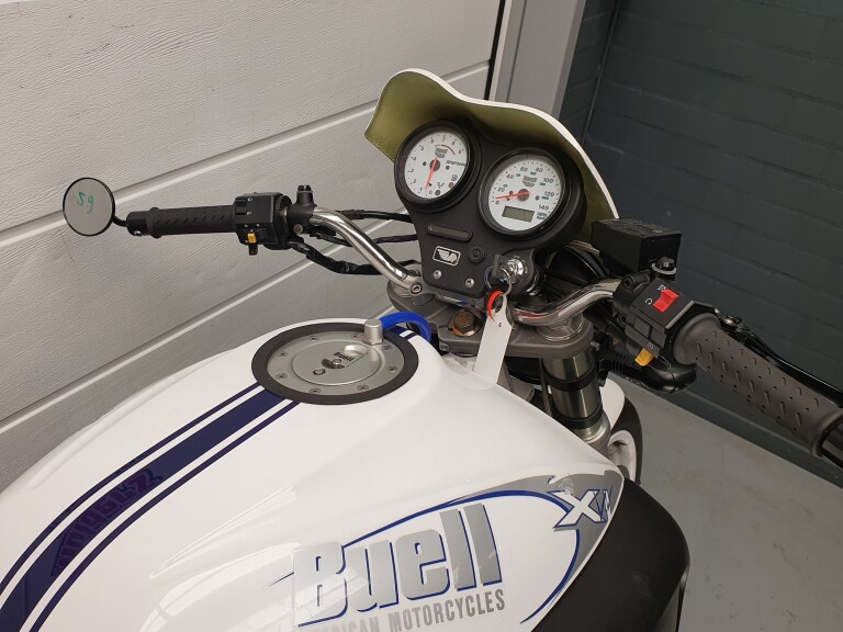 Buell X1 LIGHTNING foto 8