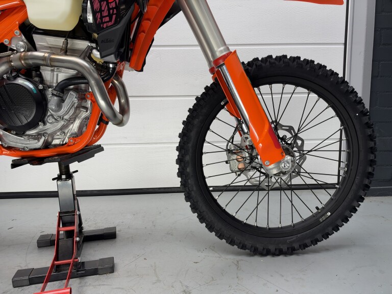 KTM 350 EXC-F SIX DAYS foto 12