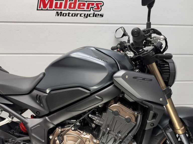 Honda CB 650 RA foto 6