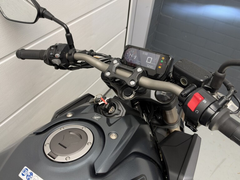 Honda CB 650 RA foto 8