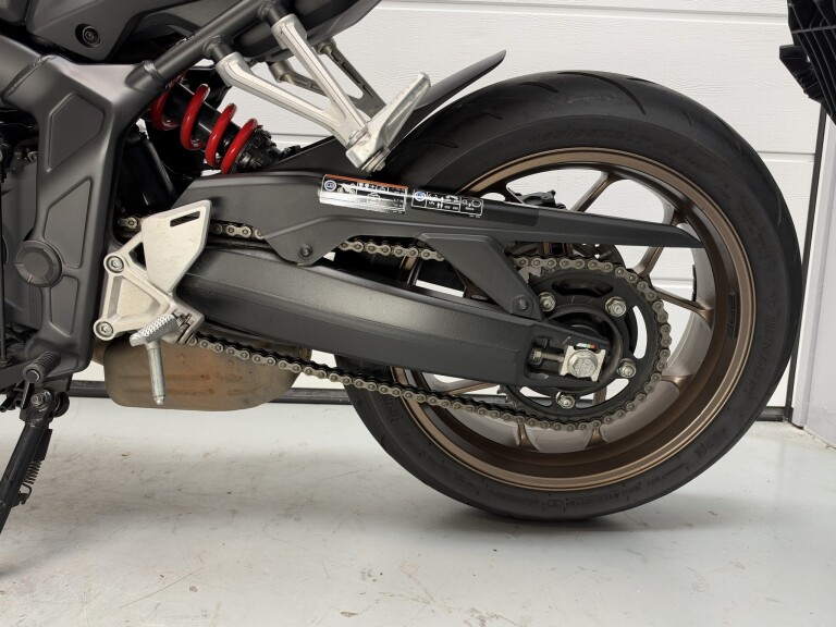 Honda CB 650 RA foto 14