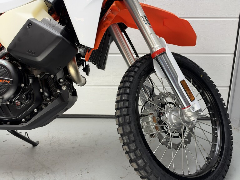 KTM 690 RALLY foto 12