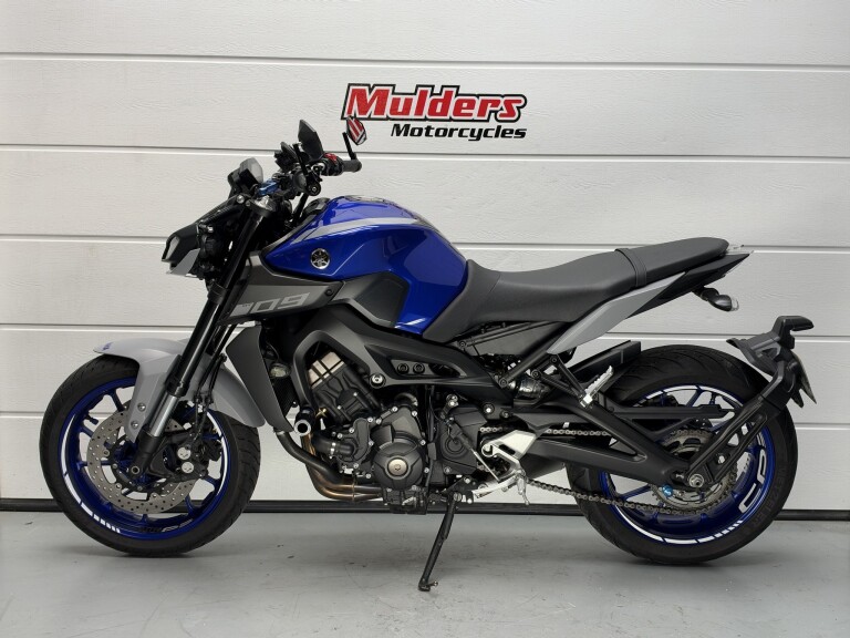 Yamaha MT 09 ABS foto 2