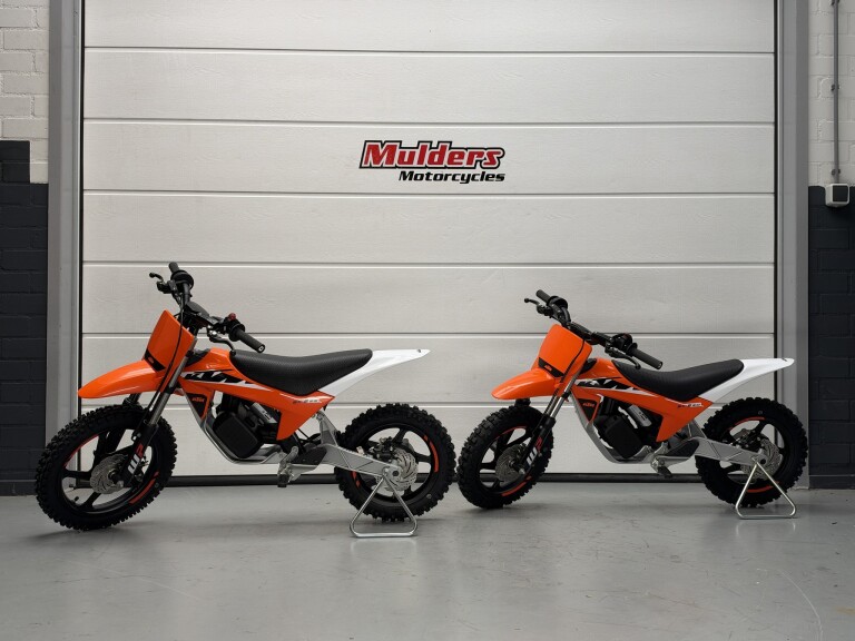 KTM SX-E 2 en 2.12 foto 2