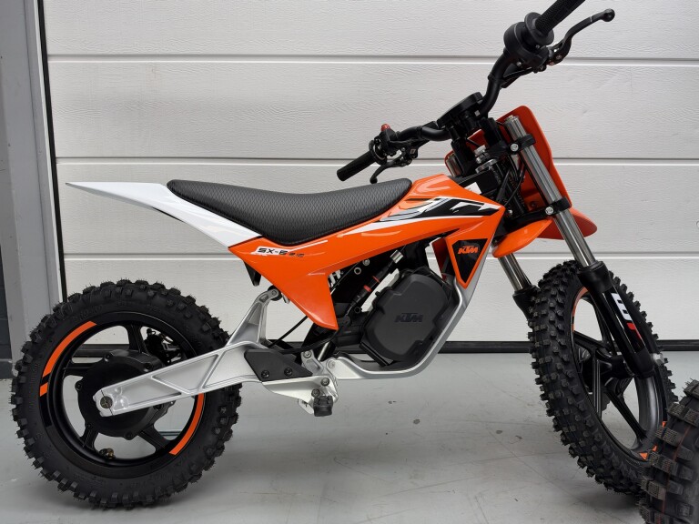 KTM SX-E 2 en 2.12 foto 5