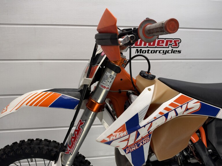 KTM 300 EXC SIX-DAYS foto 11