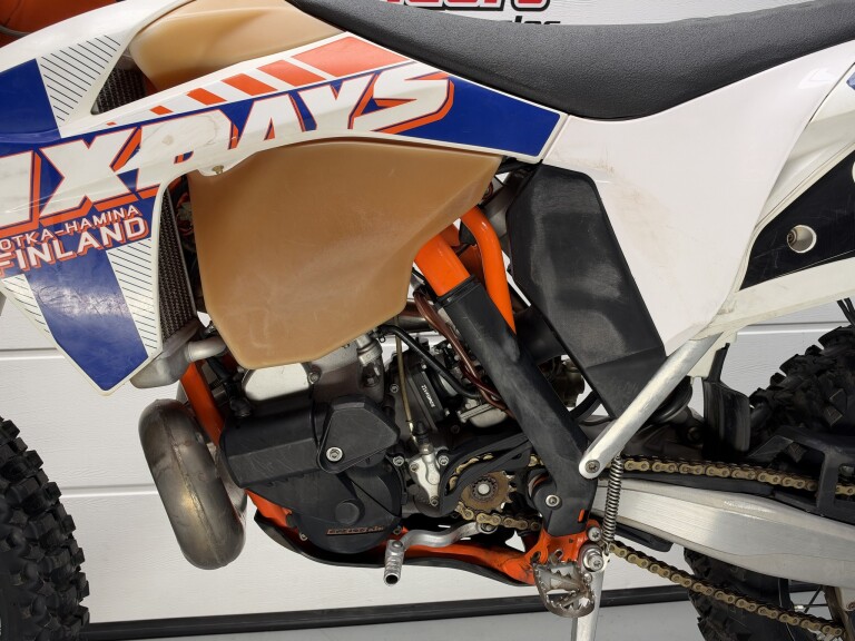 KTM 300 EXC SIX-DAYS foto 13